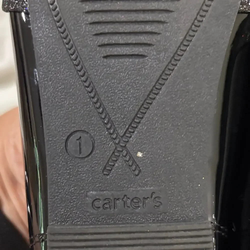 Carters carter shiny